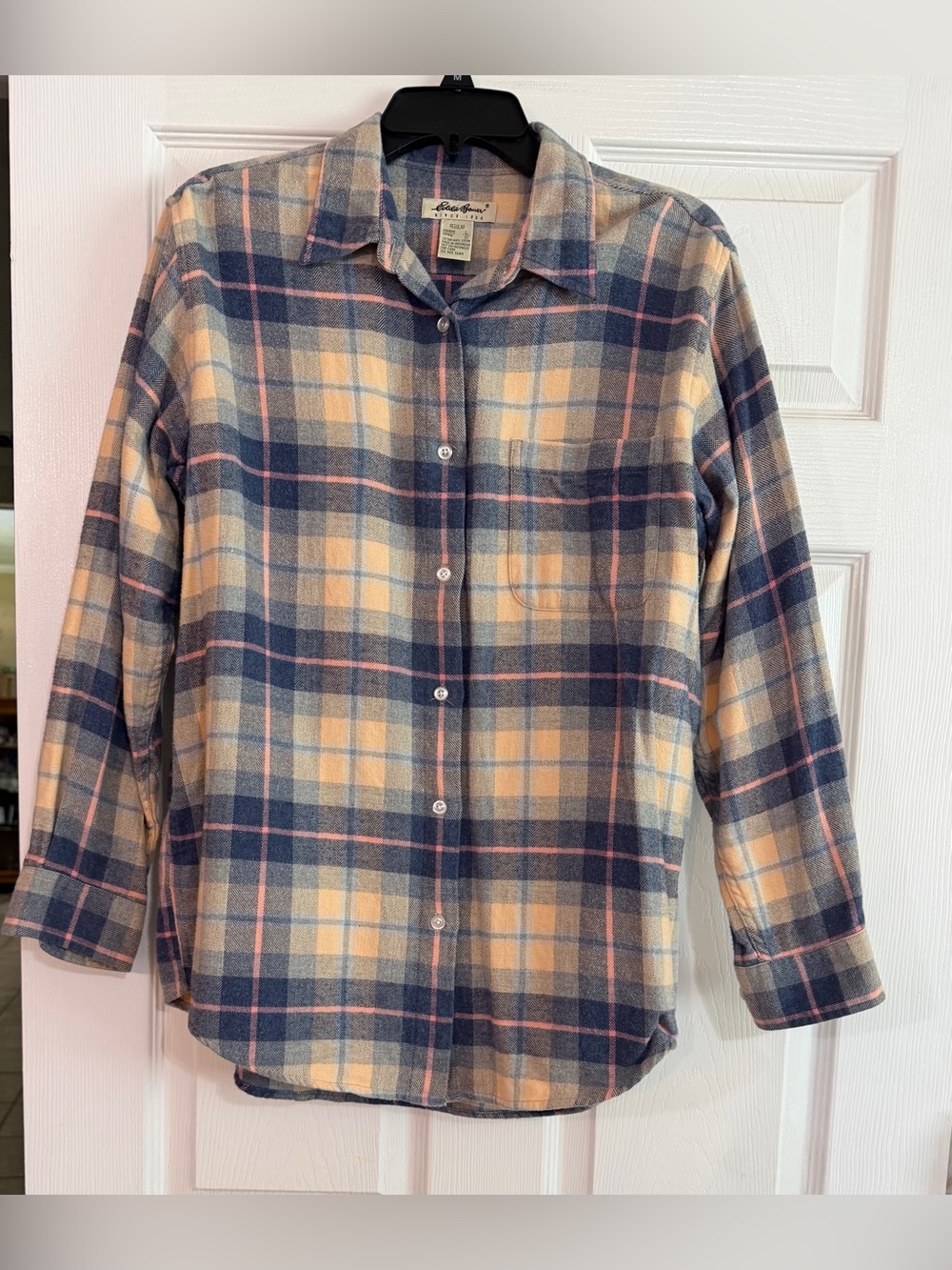 Eddie Bauer Women's Long Sleeve Pastel Plaid Flannel Button-Up Shirt Size LG